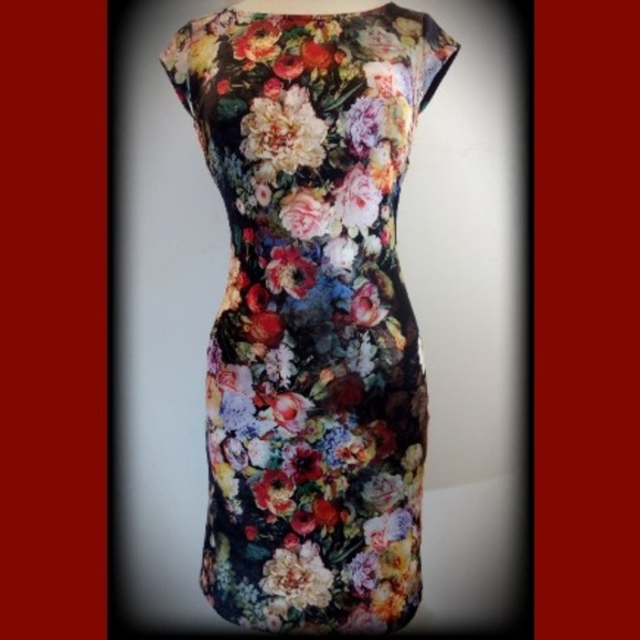 New York & Company Dresses & Skirts - ⭐SOLD⭐New York & Company Floral Sheath Dress